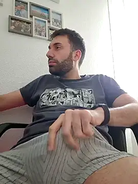 Snapshot of espanolmadrid chatting on 02-09-25, 10:42 espanolmadrid online show from 02-09-25, 10:42