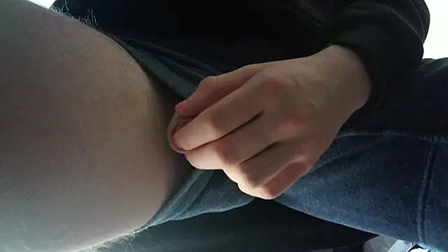 paulklaus265489 online show from 02-25-25, 11:41