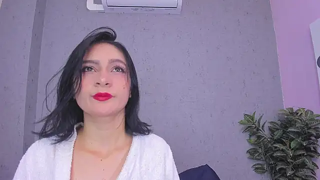 Tiffany mendez online show from 03-30-26, 12:06