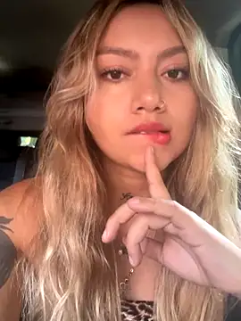 Snapshot of amanda-medrano1 chatting on 01-07-26, 02:30 amanda-medrano1 online show from 01-07-26, 02:30