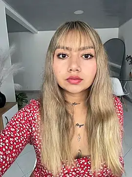 Snapshot of amanda-medrano1 chatting on 02-13-26, 02:46 amanda-medrano1 online show from 02-13-26, 02:46