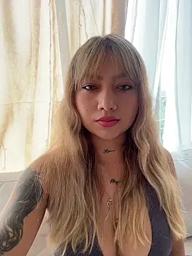 Snapshot of amanda-medrano1 chatting on 02-19-26, 02:13 amanda-medrano1 online show from 02-19-26, 02:13