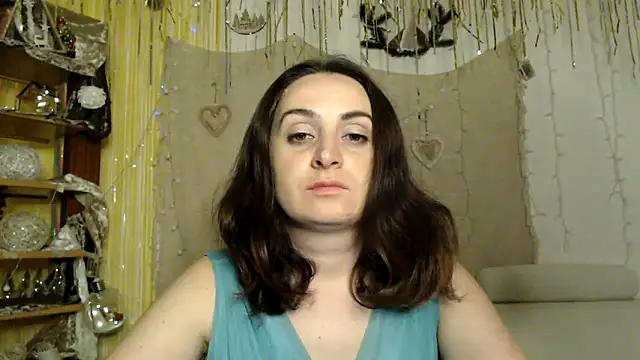 AskMeStandUp online show from 03-08-26, 10:46