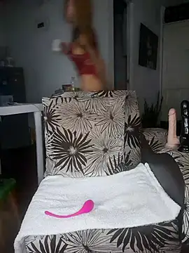 Sexy-Favgirl online show from 09-17-25, 08:05