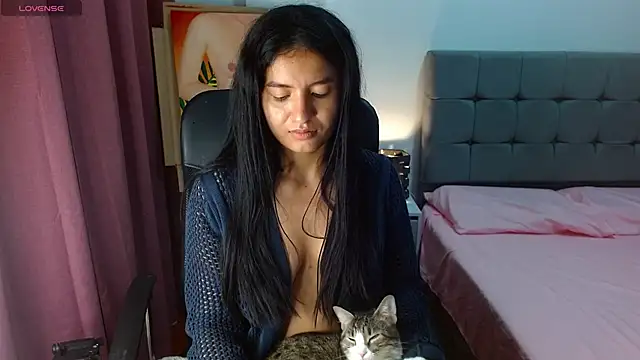 Snapshot of ChloeSanchezx chatting on 02-28-25, 11:23 ChloeSanchezx online show from 02-28-25, 11:23