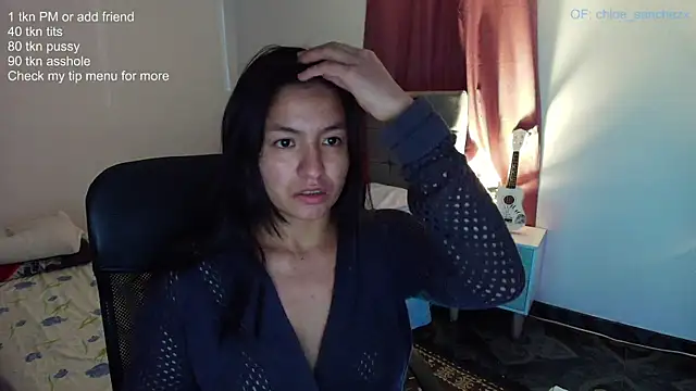 ChloeSanchezx online show from 07-18-26, 04:16