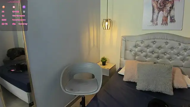 Snapshot of escarleth__ chatting on 06-11-26, 01:53 escarleth online show from 06-11-26, 01:53