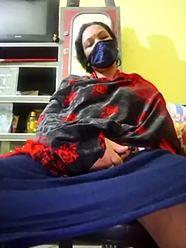 Snapshot of Riyaa_2024 chatting on 12-22-24, 08:58 Riyaa 2024 online show from 12-22-24, 08:58