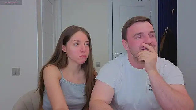 fcjuicy pussy online show from 07-18-26, 08:23