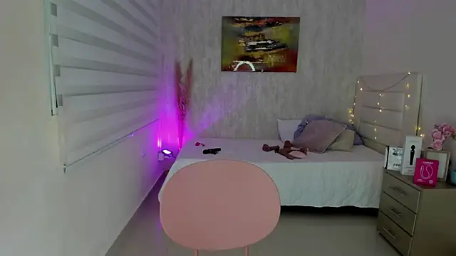 Snapshot of Keni_malf chatting on 09-12-25, 03:17 Keni malf online show from 09-12-25, 03:17