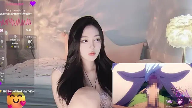 Snapshot of -Tilana- chatting on 10-25-25, 11:54 -Tilana- online show from 10-25-25, 11:54