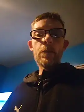 MysteriousFire23 online show from 11-26-25, 07:26