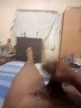 izinjamfee2 online show from 11-28-25, 11:51