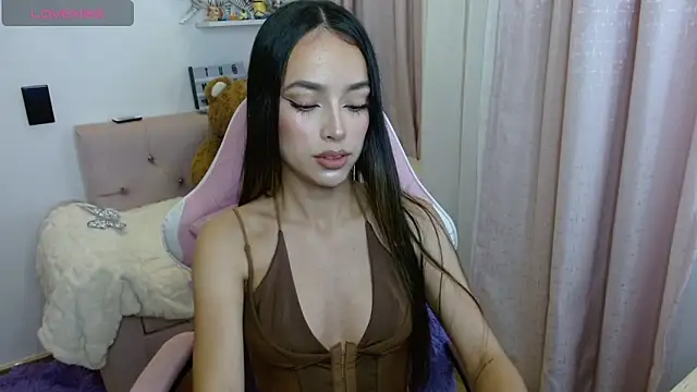 Snapshot of melody_brawns chatting on 06-11-26, 01:27 melody brawns online show from 06-11-26, 01:27