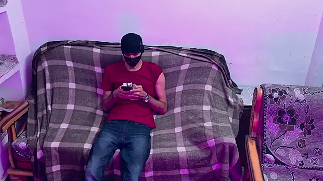 Habibi big b online show from 10-27-25, 05:39