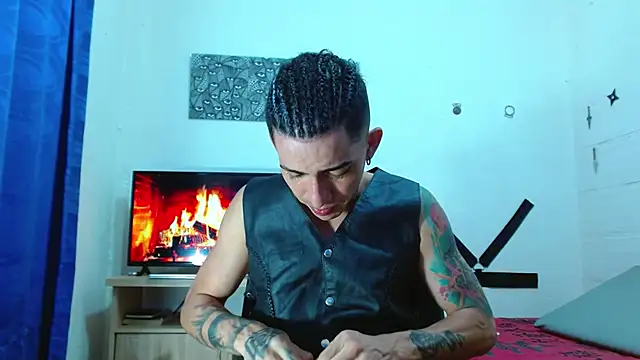 targuerian22 online show from 01-16-25, 05:11