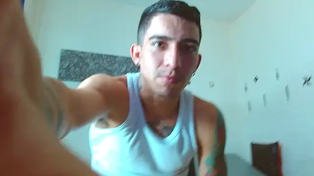 targuerian22 online show from 03-18-25, 07:10