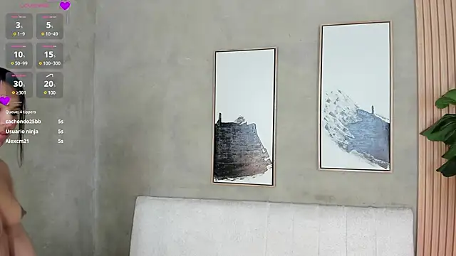 Snapshot of Ali_Vega_ chatting on 01-13-25, 01:45 Ali Vega online show from 01-13-25, 01:45