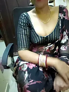 Snapshot of Roja-Telugu777 chatting on 03-20-25, 10:54 Roja-Telugu777 online show from 03-20-25, 10:54