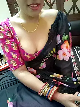 Snapshot of Roja-Telugu777 chatting on 10-06-25, 02:09 Roja-Telugu777 online show from 10-06-25, 02:09