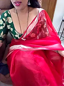 Snapshot of Roja-Telugu777 chatting on 11-28-25, 04:04 Roja-Telugu777 online show from 11-28-25, 04:04