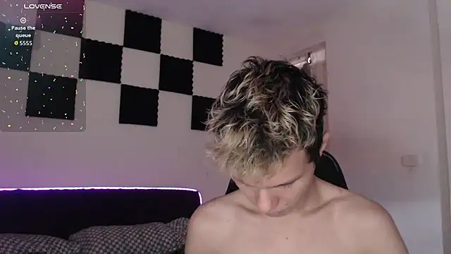 bryamado69 online show from 09-27-25, 03:39