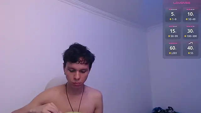 bryamado69 online show from 04-24-26, 04:59