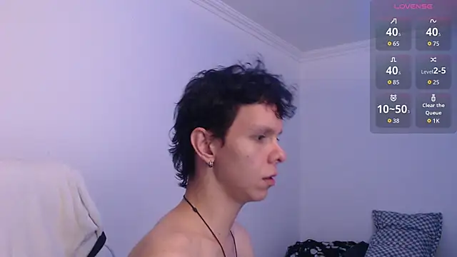 bryamado69 online show from 04-26-26, 06:00