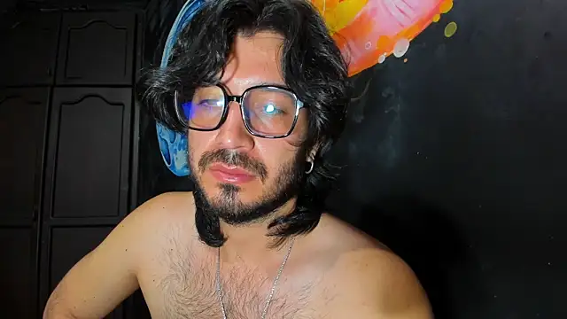 Snapshot of Ackerman_Eren_ chatting on 11-06-25, 01:39 Ackerman Eren online show from 11-06-25, 01:39