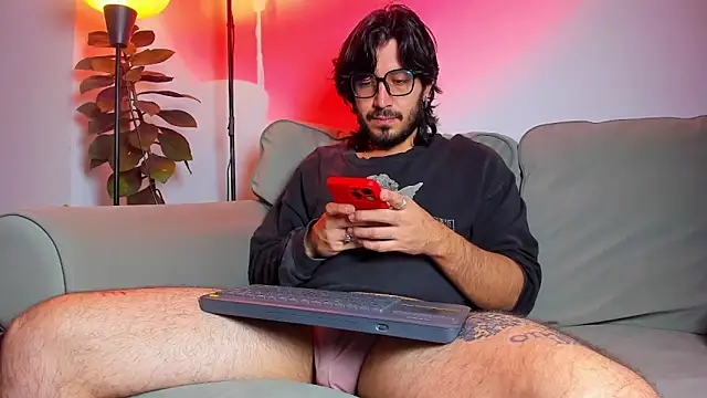 Snapshot of Ackerman_Eren_ chatting on 11-14-25, 05:44 Ackerman Eren online show from 11-14-25, 05:44