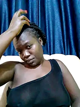 Snapshot of Nastychoco_ chatting on 11-13-25, 10:36 Nastychoco online show from 11-13-25, 10:36