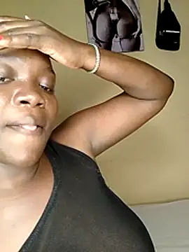 Snapshot of Nastychoco_ chatting on 02-15-26, 01:52 Nastychoco online show from 02-15-26, 01:52