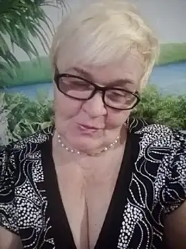 VioletSweet566 online show from 12-03-24, 04:17