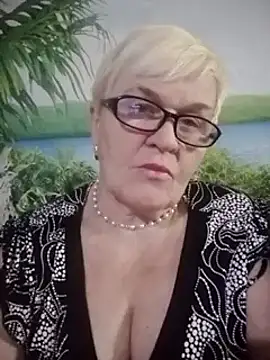 VioletSweet566 online show from 12-03-24, 10:18