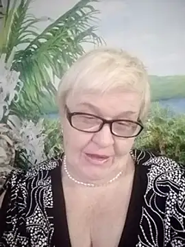 VioletSweet566 online show from 01-18-25, 08:31