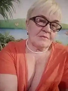 VioletSweet566 online show from 02-13-25, 10:54