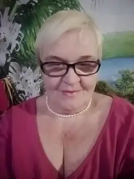 VioletSweet566 online show from 02-28-25, 11:45