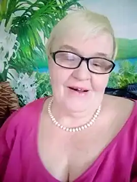 VioletSweet566 online show from 03-10-25, 01:21