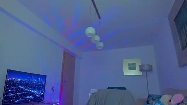 Snapshot of kylieety chatting on 01-27-25, 10:38 kylieety online show from 01-27-25, 10:38