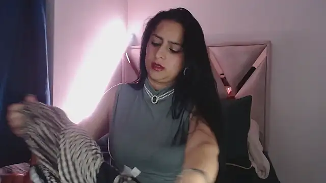 Snapshot of Andrea_Sexx_ chatting on 12-03-24, 04:14 Andrea Sexx online show from 12-03-24, 04:14