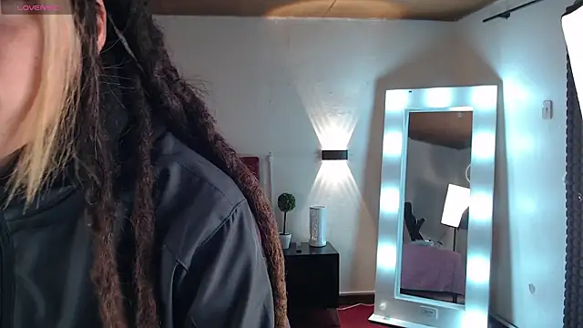  sharlotte777 online show from 03-10-25, 12:48