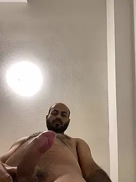 islandvybee55 online show from 01-06-25, 03:42