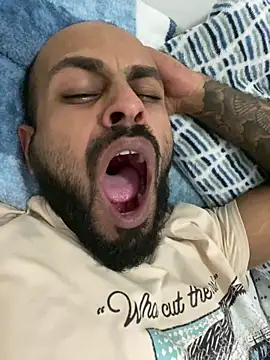 islandvybee55 online show from 01-29-25, 01:05