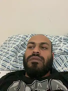 islandvybee55 online show from 03-16-25, 07:26