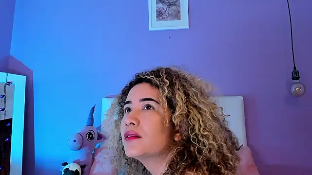 Charlotte11-11 online show from 01-09-26, 04:43