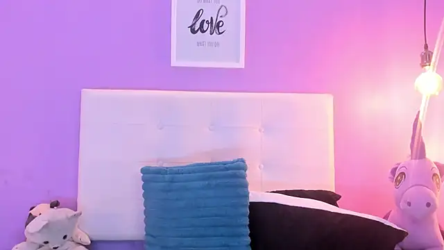 Charlotte11-11 online show from 02-07-26, 03:38