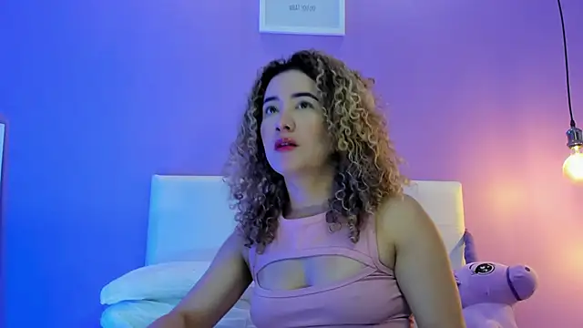 Charlotte11-11 online show from 02-18-26, 02:35