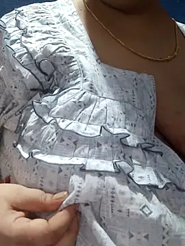 tamilthanushri online show from 04-27-26, 08:40