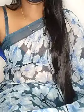 Snapshot of Jasikatamil chatting on 01-29-25, 07:43 Jasikatamil online show from 01-29-25, 07:43