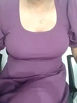 Snapshot of Jasikatamil chatting on 01-05-26, 05:27 Jasikatamil online show from 01-05-26, 05:27